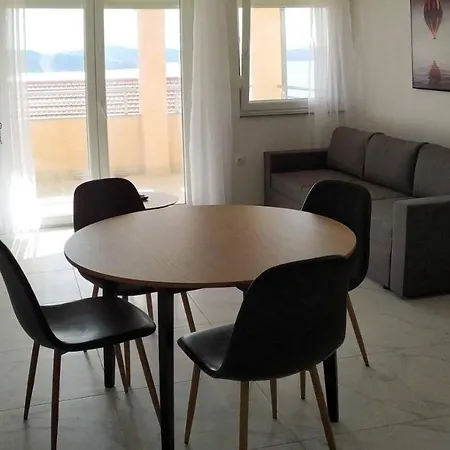 In Okrug Gornji With Sea View, Balcony, Air Conditioning, Wifi 5059-5 *