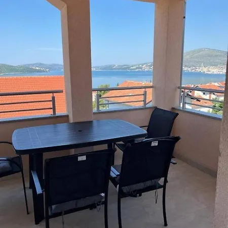 Apartment In Okrug Gornji With Sea View, Balcony, Air Conditioning, Wifi 5059-5 *